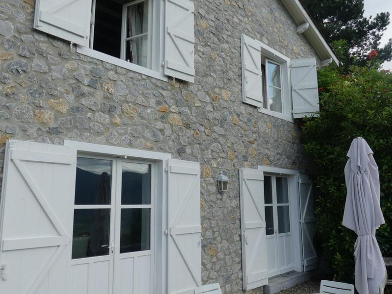 Maison - 201 m² - 8 pièces