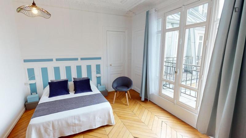 Chambre - 21 m² - 7 pièces