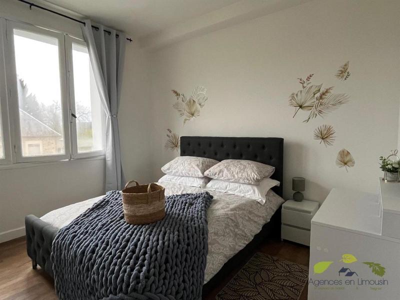 Maison - 206 m² - 10 pièces