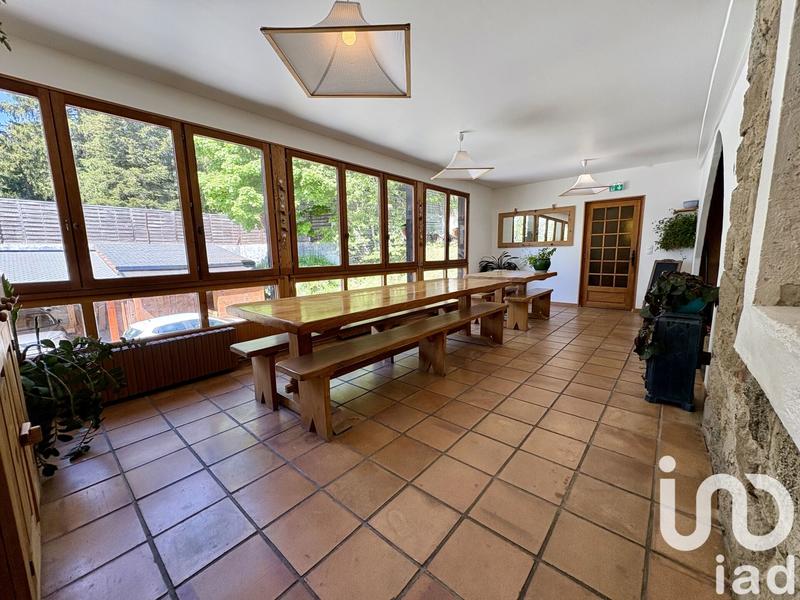 Maison - 578 m² - 17 pièces