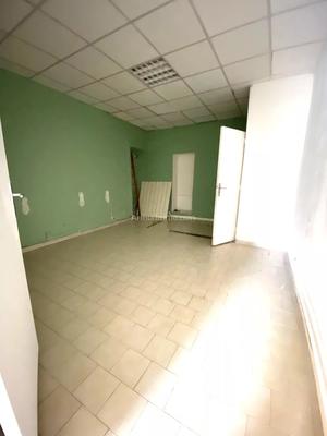 Bureau - 30 m² - 1 pièce