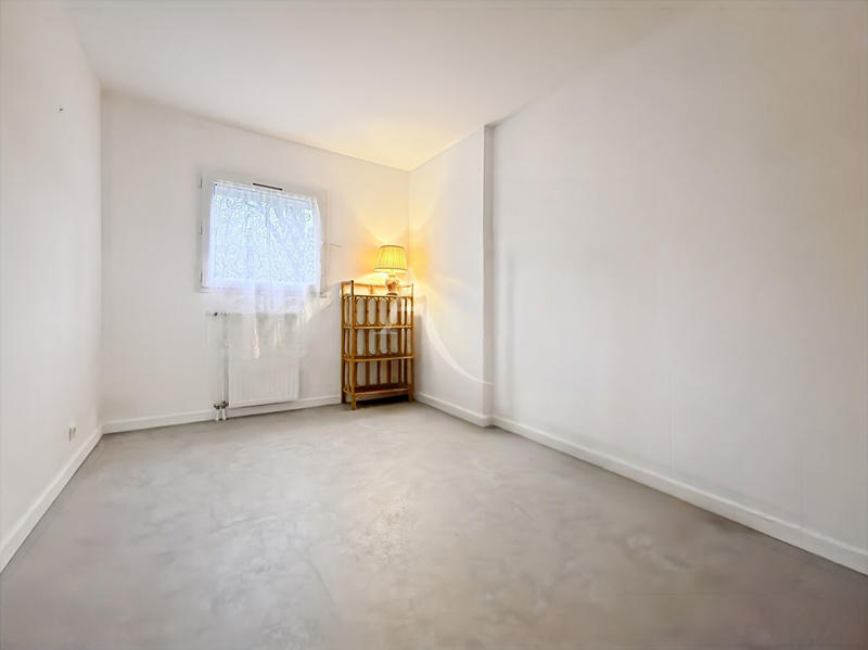 Appartement - 77 m² - 4 pièces