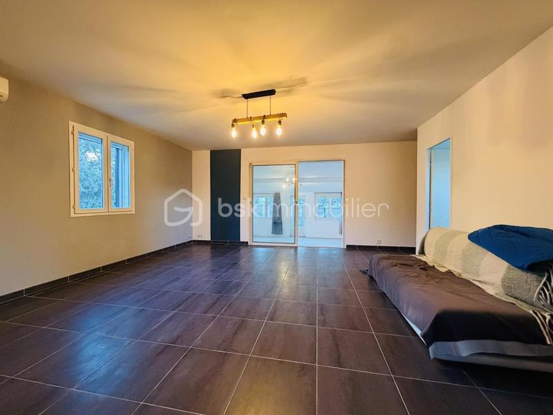 Villa - 336 m² - 12 pièces