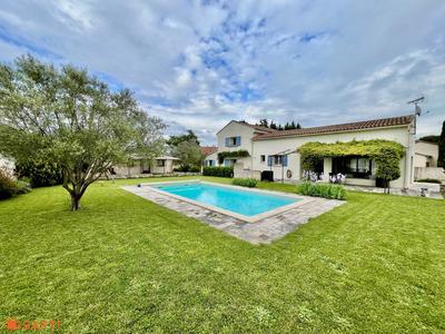 Maison - 194 m² - 7 pièces