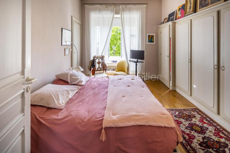 Maison d'architecte - 272 m² - 11 pièces