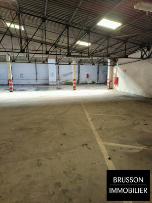 Parking / Garage - 10 m²