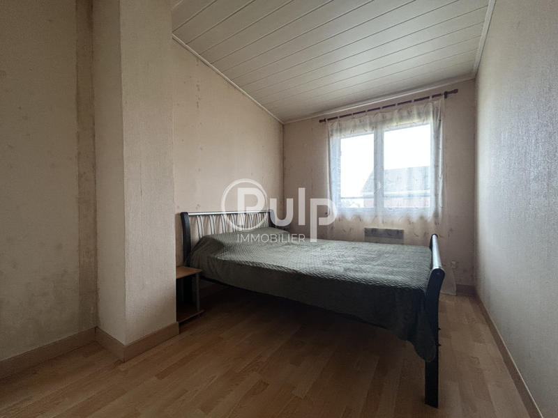 Maison - 80 m² - 5 pièces