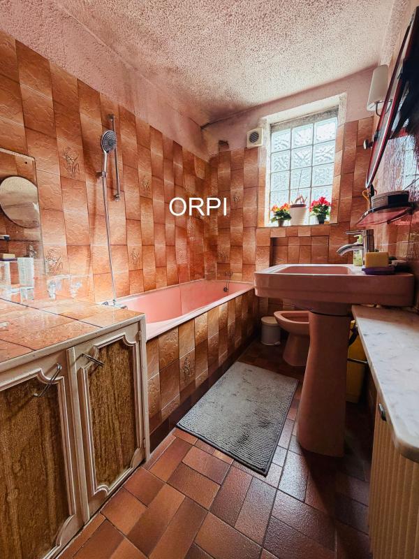 Maison - 84 m² - 5 pièces