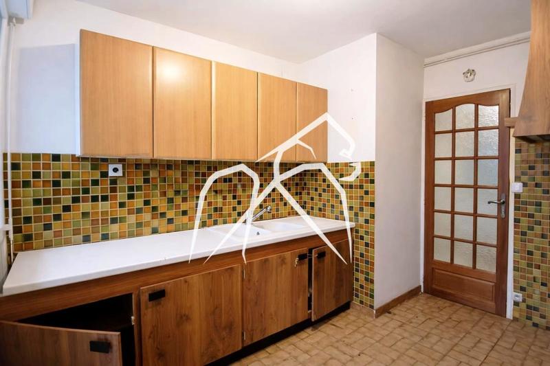 Appartement ancien - 57 m² - 3 pièces