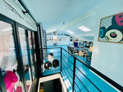 Appartement - 90 m² - 3 pièces