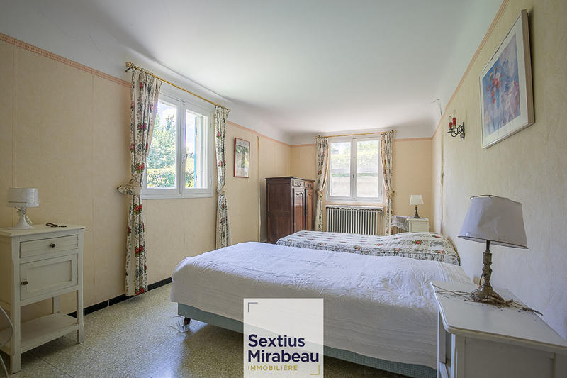 Maison - 160 m² - 4 pièces