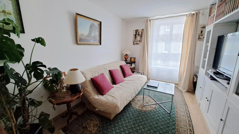 Maison - 217 m² - 7 pièces