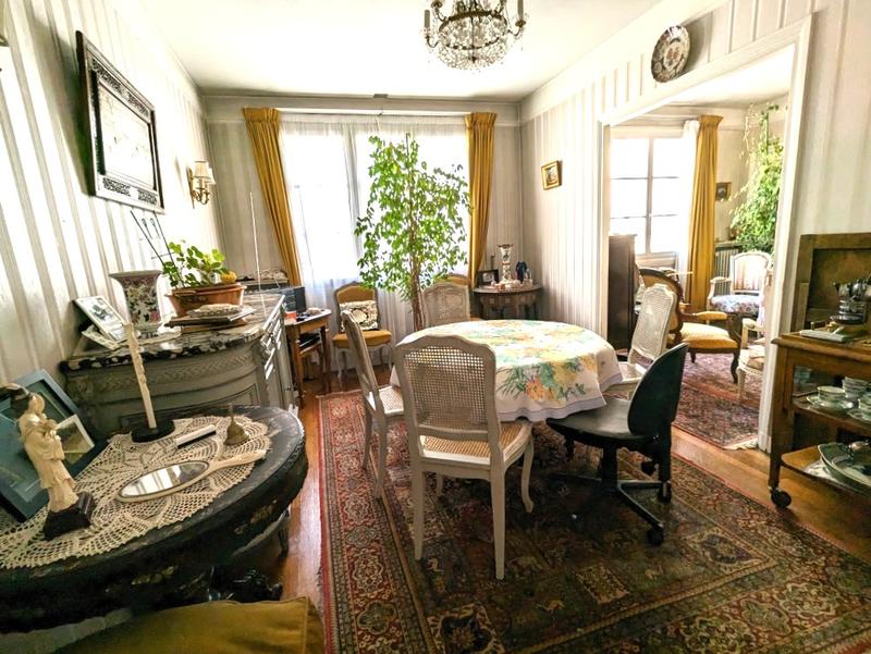 Appartement - 120 m² - 7 pièces