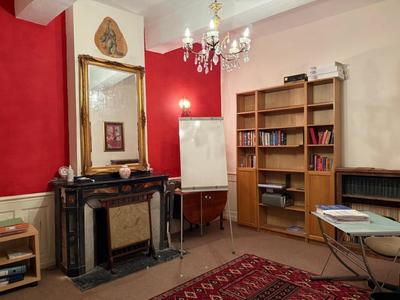 Demeure - 455 m² - 12 pièces