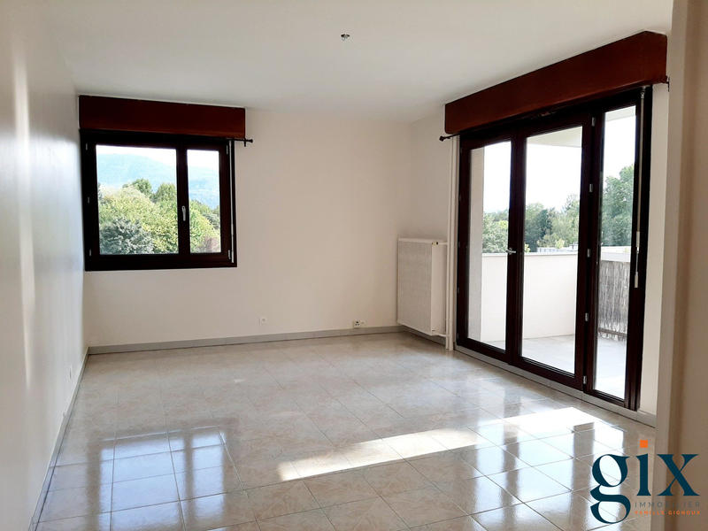 Appartement - 81 m² - 4 pièces