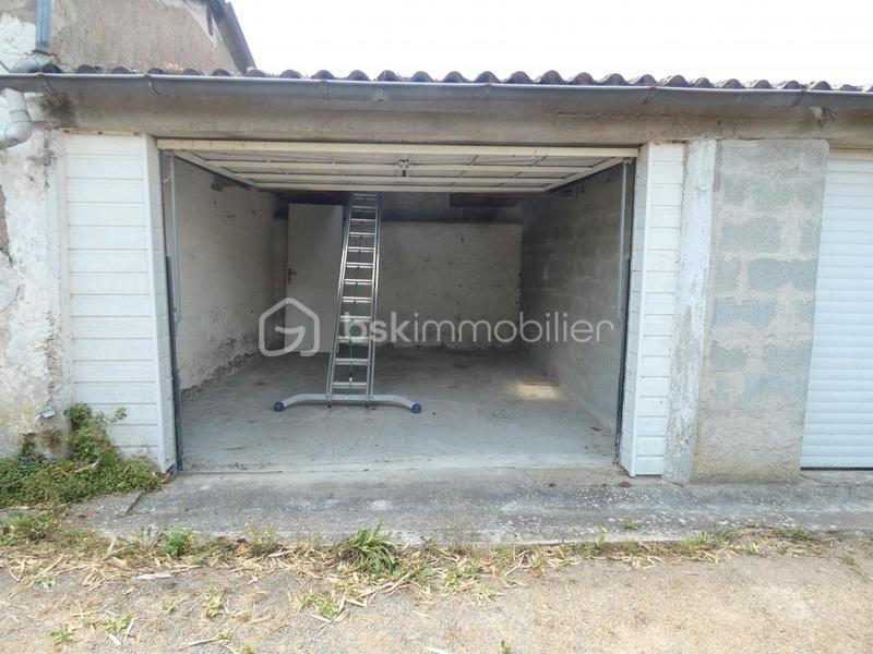 Appartement - 81 m² - 3 pièces