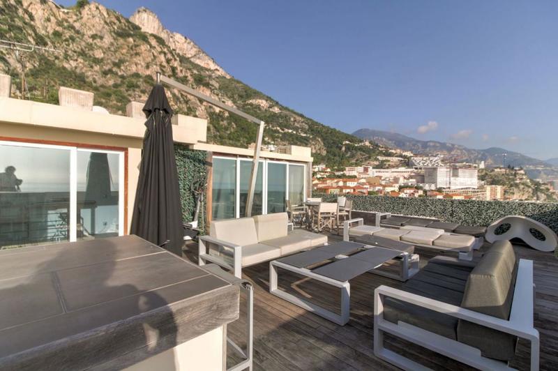 Penthouse - 115 m² - 4 pièces