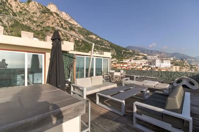 Penthouse - 115 m² - 4 pièces