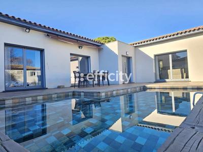 Maison - 145 m² - 4 pièces