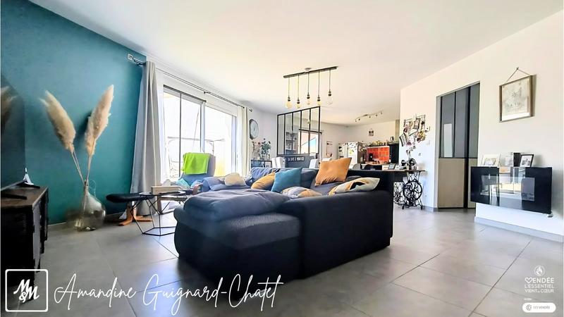 Maison - 137 m² - 5 pièces