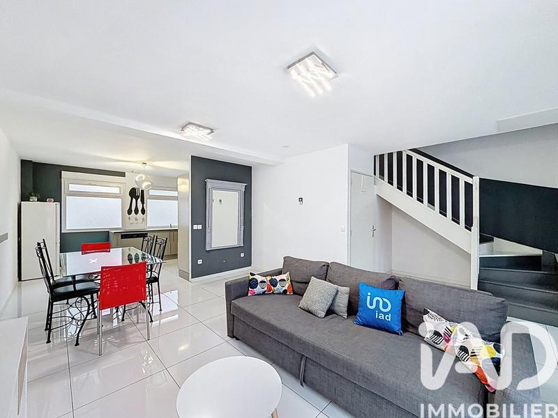 Maison de ville - 92 m² - 4 pièces