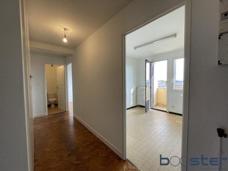 Appartement ancien - 64 m² - 3 pièces