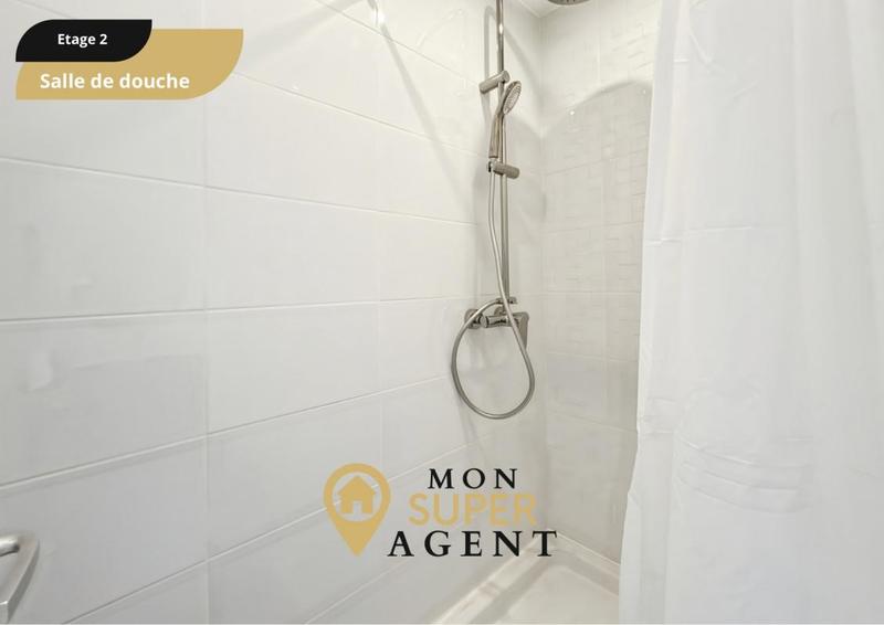 Maison - 164 m² - 10 pièces