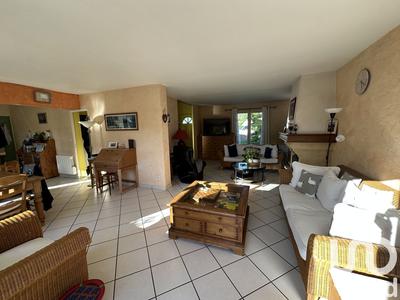 Maison - 146 m² - 7 pièces