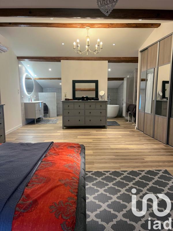 Bastide - 405 m² - 13 pièces