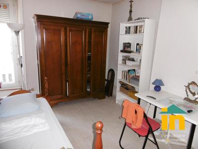 Appartement - 95 m² - 4 pièces