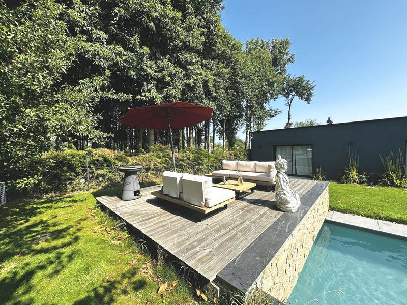 Maison - 160 m² - 5 pièces