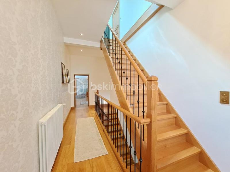 Demeure - 432 m² - 10 pièces