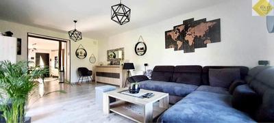 Maison - 156 m² - 9 pièces