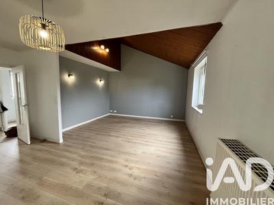 Maison - 83 m² - 4 pièces