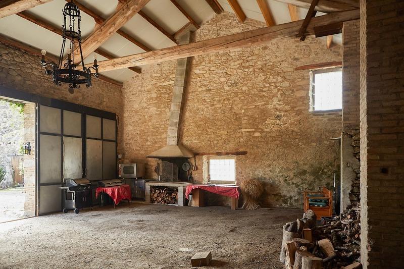 Corps de ferme - 199 m² - 6 pièces