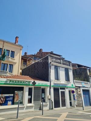 Immeuble - 363 m² - 16 pièces