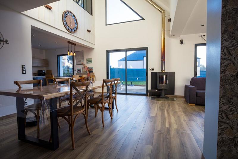 Maison - 152 m² - 6 pièces