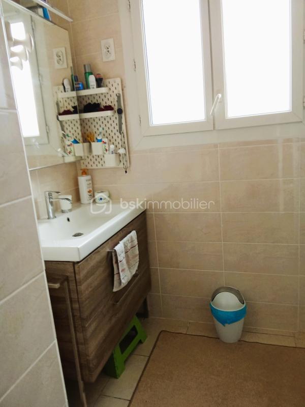 Appartement - 65 m² - 4 pièces