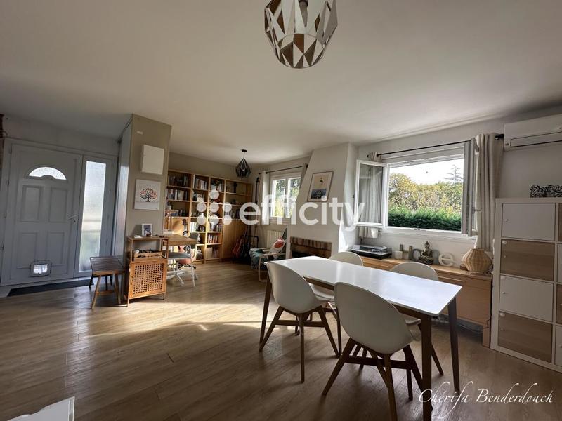 Appartement ancien - 65 m² - 3 pièces