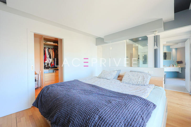 Appartement - 182 m² - 5 pièces