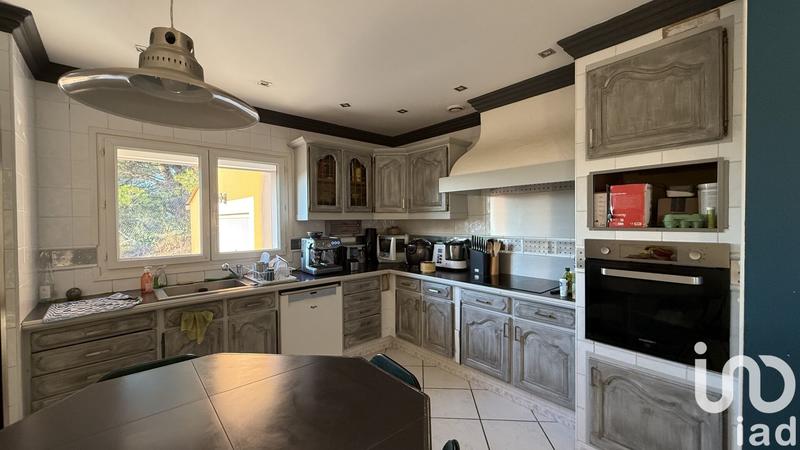 Maison - 198 m² - 5 pièces