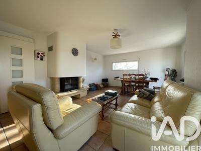 Maison - 91 m² - 5 pièces