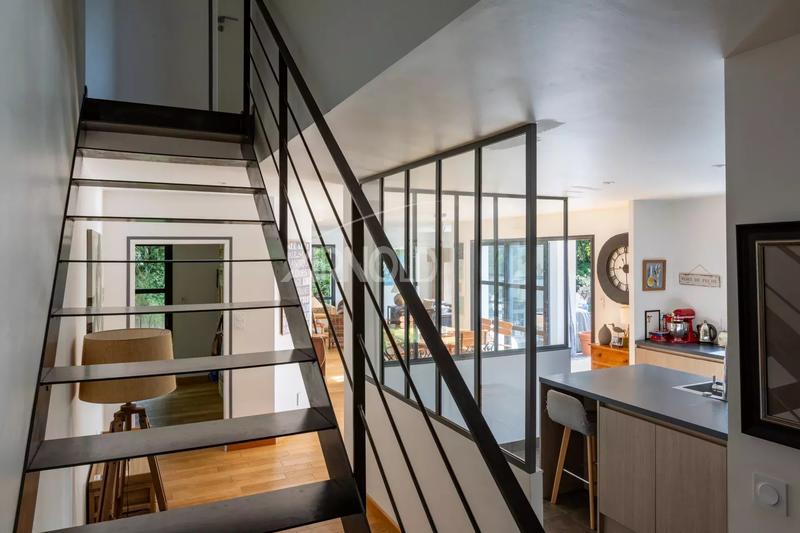 Maison - 160 m² - 7 pièces