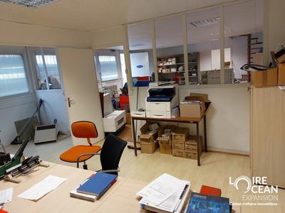 Bureau - 180 m²
