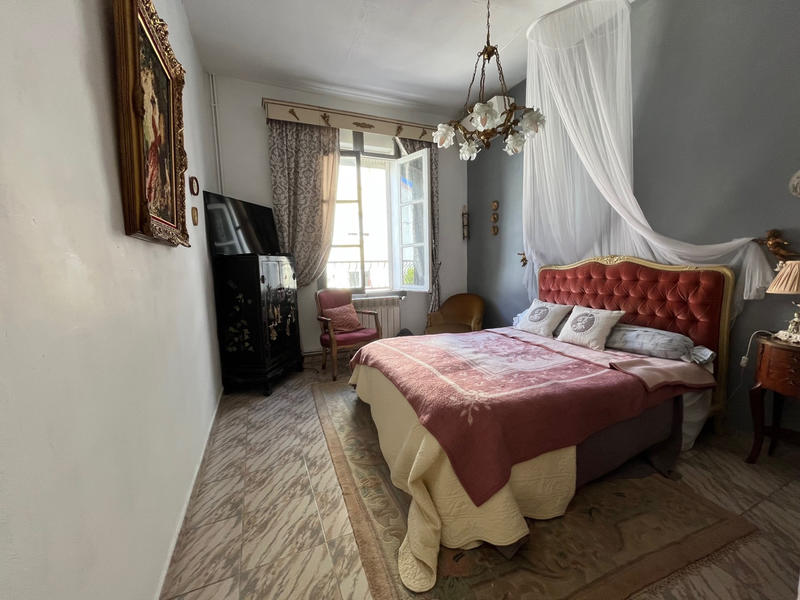 Maison - 145 m² - 5 pièces