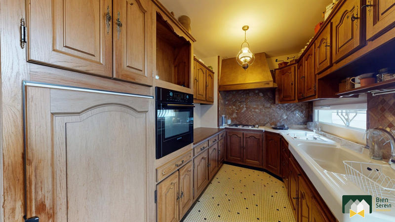 Maison traditionnelle - 107 m² - 4 pièces