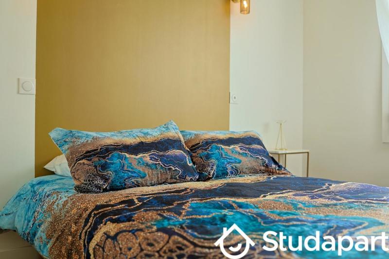 Chambre - 12 m² - 1 pièce