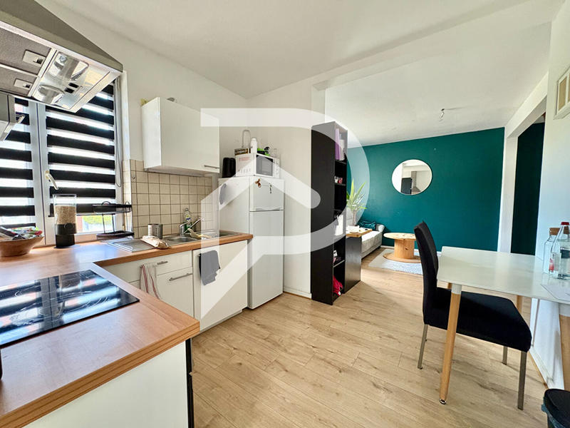 Maison - 1 m² - 7 pièces