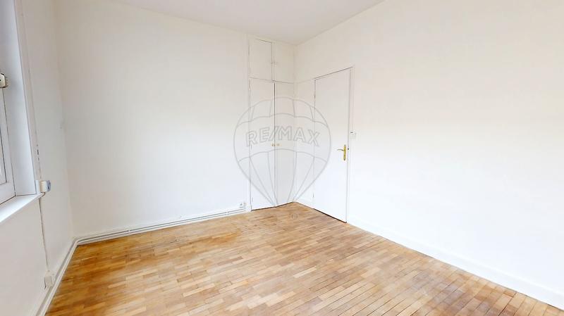 Appartement - 105 m² - 5 pièces