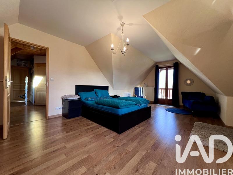 Maison - 135 m² - 6 pièces